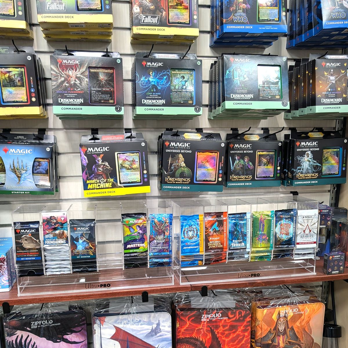 Cartas de Magic sobre uma mesa